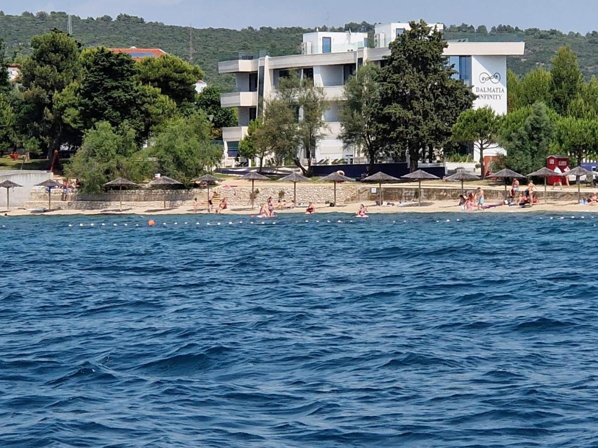 Apartments Dalmatia Infinity Bibinje Exterior photo