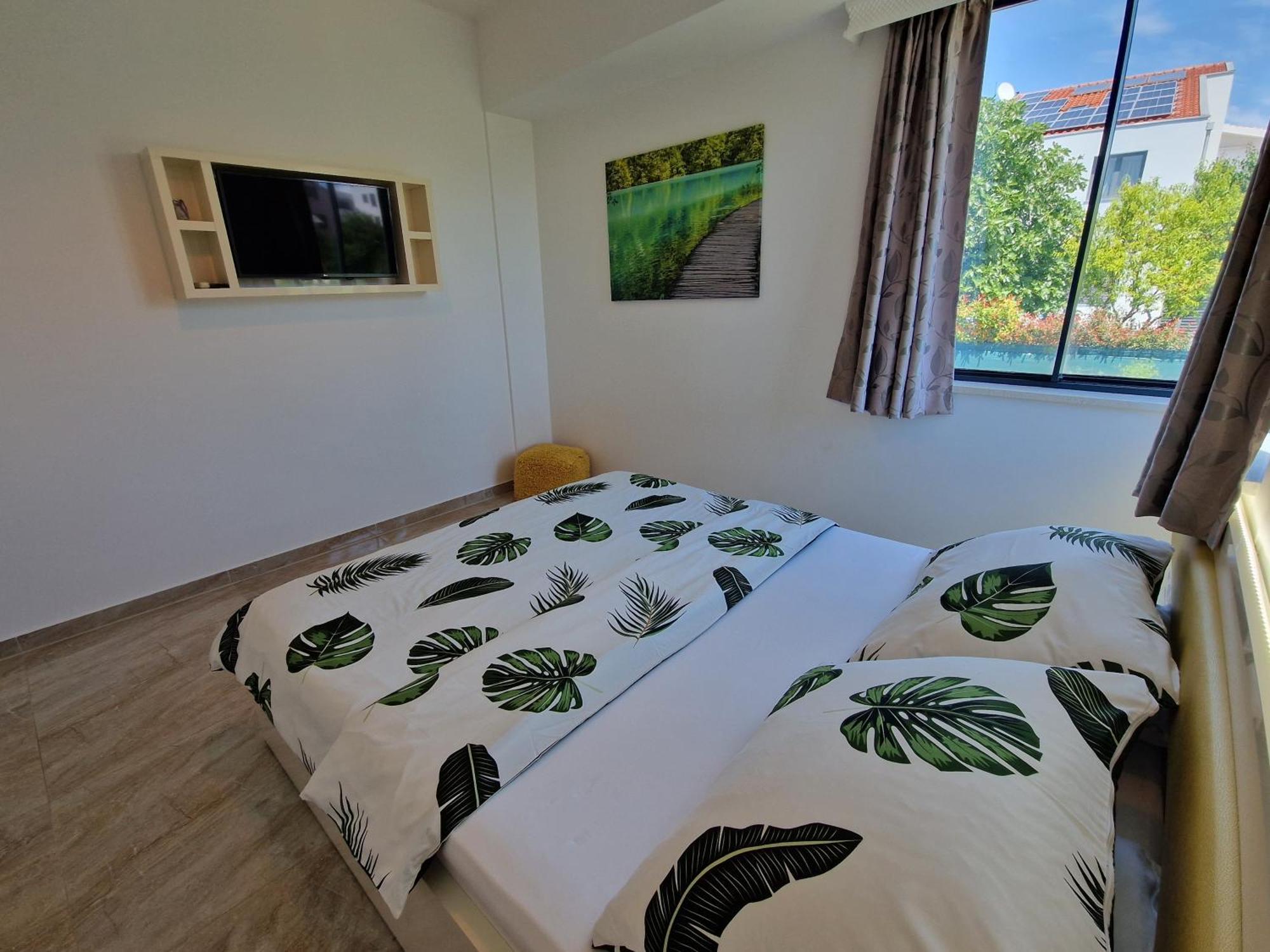 Apartments Dalmatia Infinity Bibinje Room photo