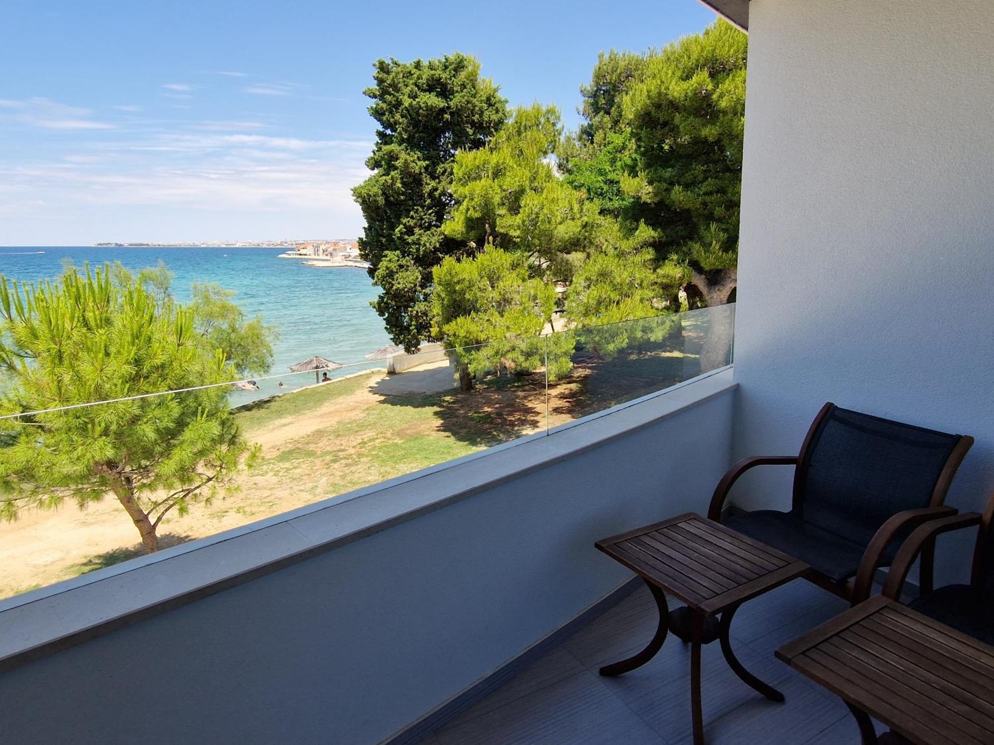 Apartments Dalmatia Infinity Bibinje Room photo